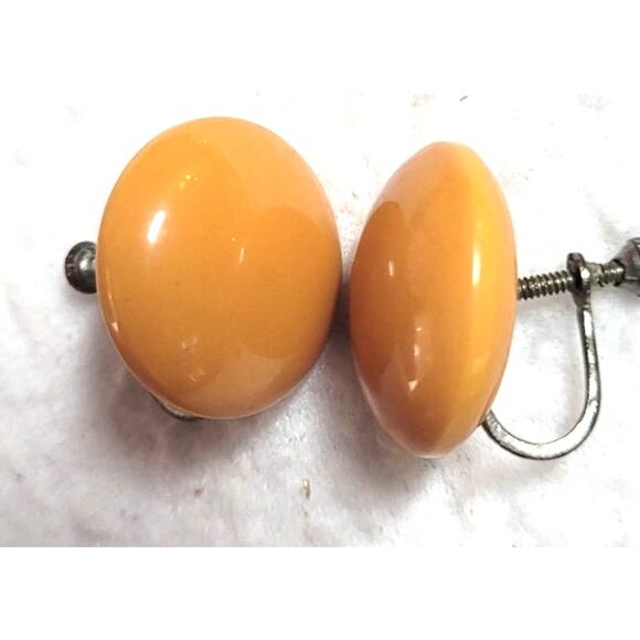 Vtg 1930s 1940s Butterscotch Bakelite Button Screwback Earrings 3/4" Tested - Picture 4 of 6